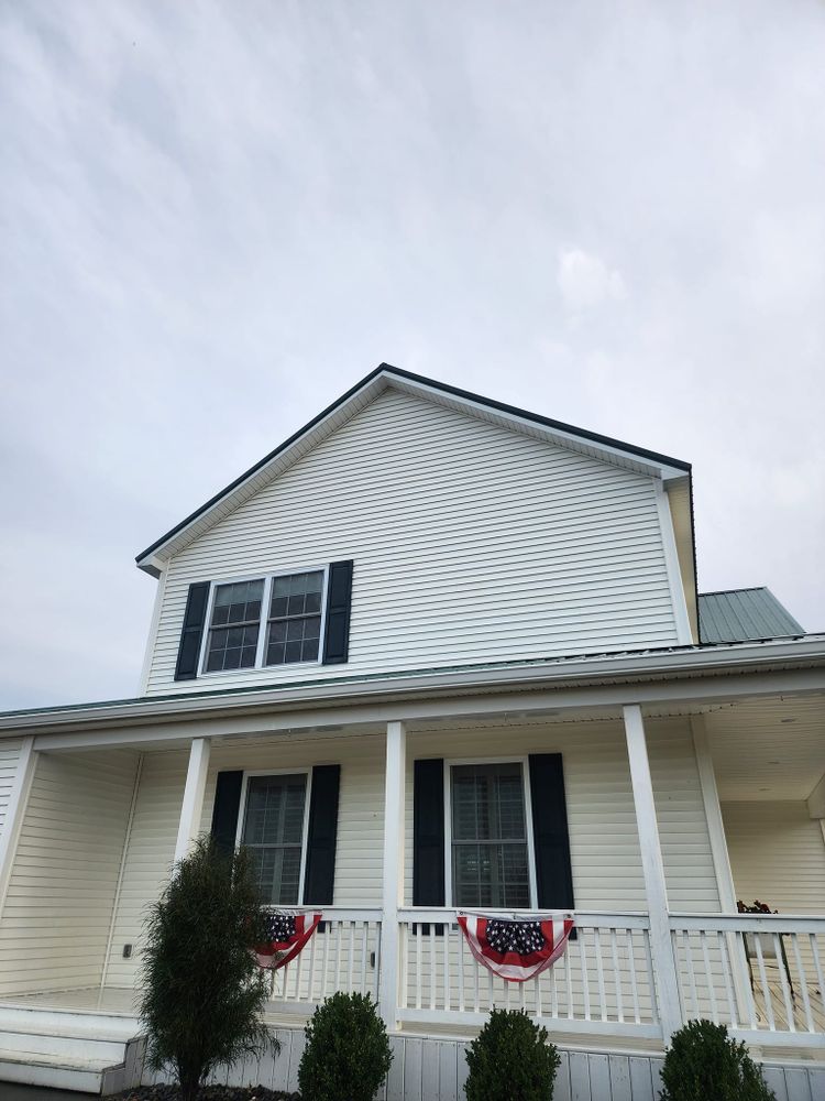 All Photos for D & E Power Washing in Mt Pleasanr, MI