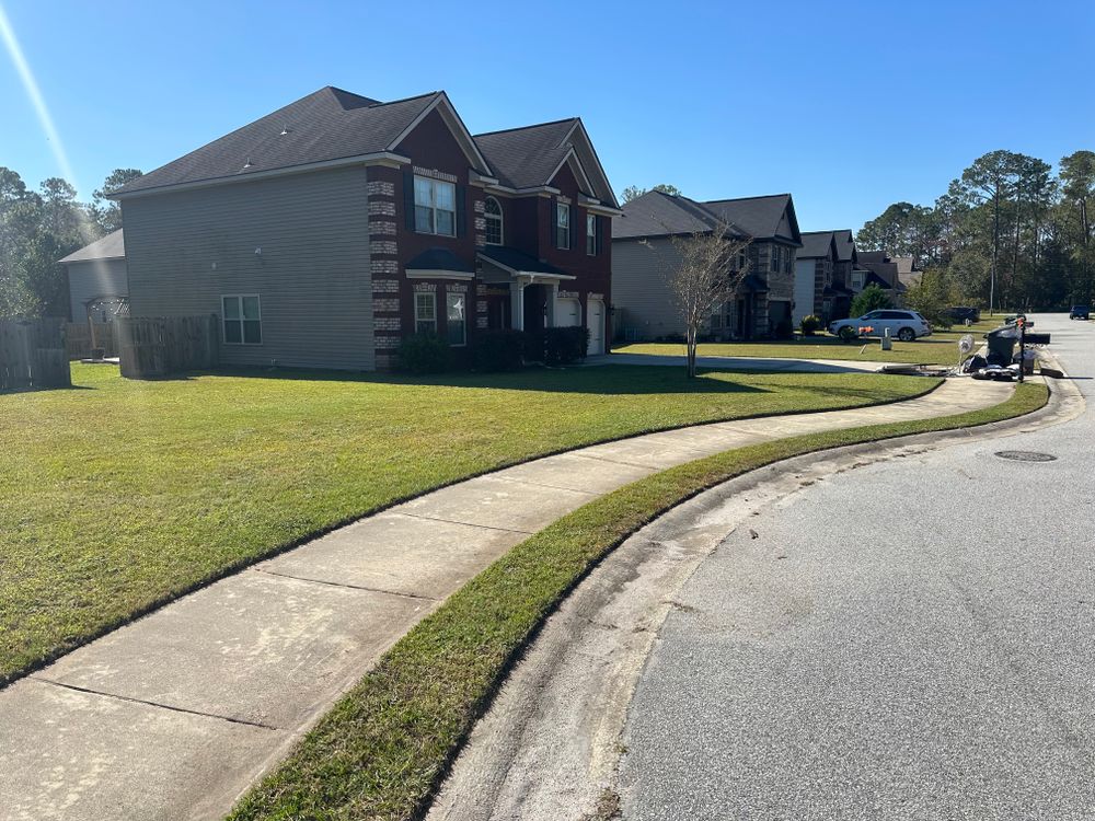 All Photos for Brandon Woodard’s Lawncare in Ludowici, GA