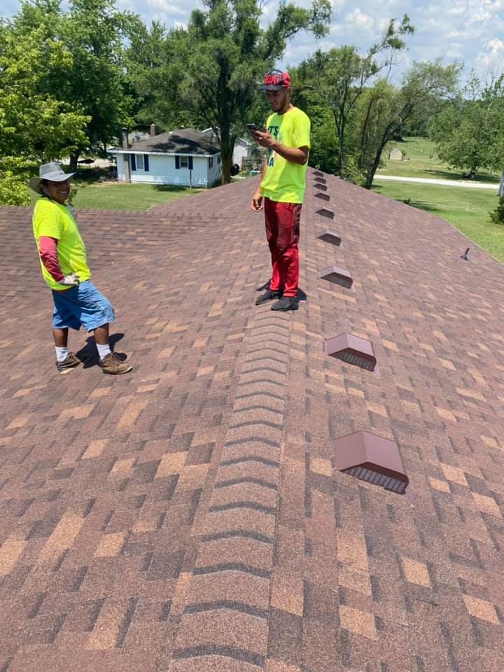 Roofing for Jeff Royse Roofing & Contracting in Jennings County, IN
