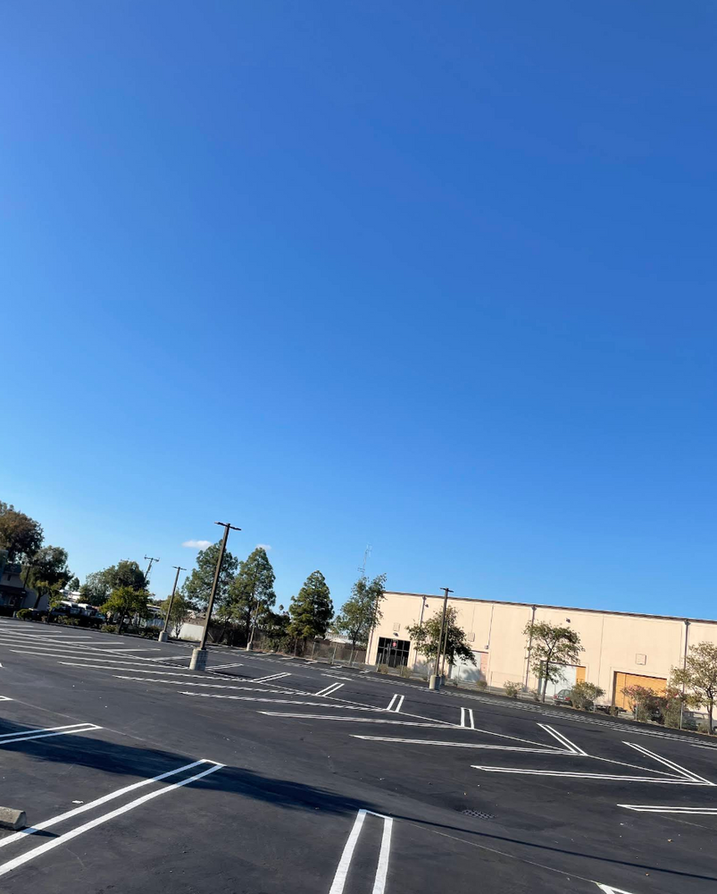 Asphalt and Paving for AGM Paving in Fresno, CA