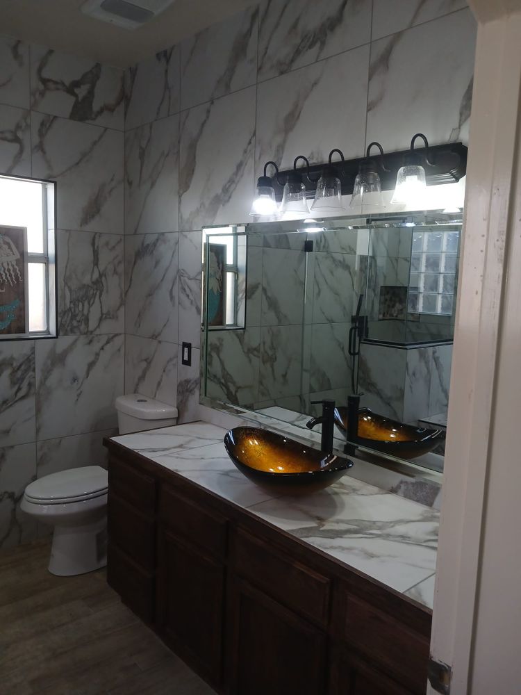 Remodeling for Kings Tile LLC Bathroom Remodeling in San Antonio, TX