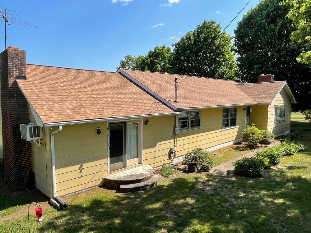 Shingle Roofs for Rock Star Roofing LLC  in Dandridge,  TN
