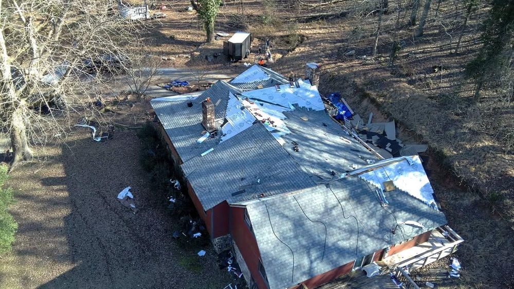 All Photos for R-House Roofing & Gutters in Cedartown, GA