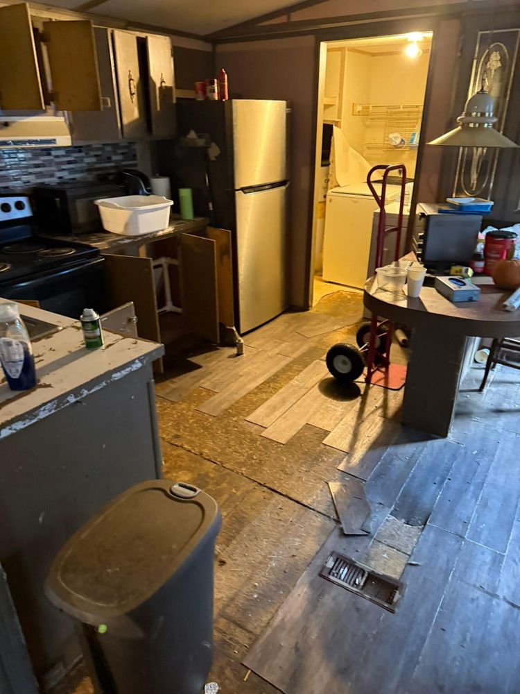 All Photos for Momos Construction in Piney Flats, TN