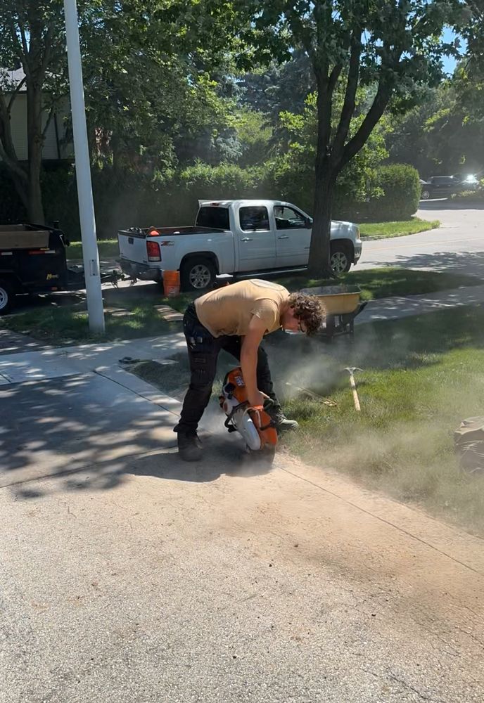 Landscape Construction for Calderwood Landscapes in Oakville, ON