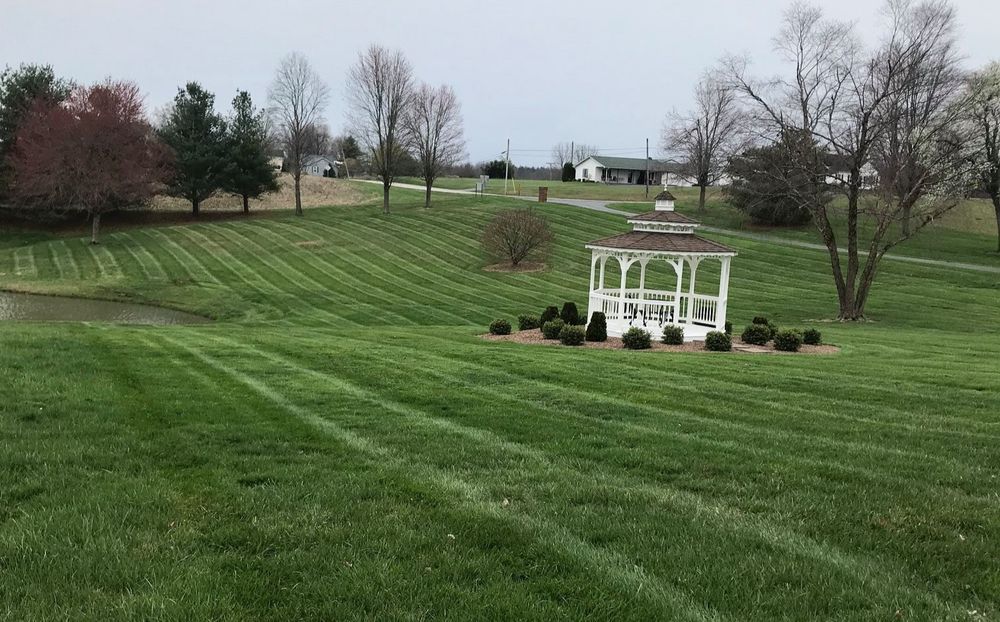 All Photos for Lamb's Lawn Service & Landscaping in Floyds Knobs, IN