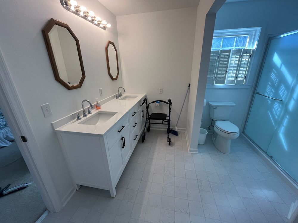 Transform your bathroom into a stunning, functional space with our expert renovation services. We combine exceptional craftsmanship and quality materials to create personalized designs that enhance both style and comfort. for Veteran Home Solutions in Summerville, SC