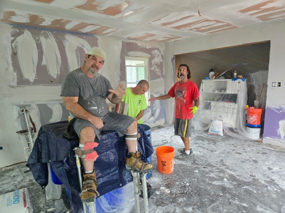 Tom's Plastering & Drywall Handyman Services team in Norfolk, VA - people or person