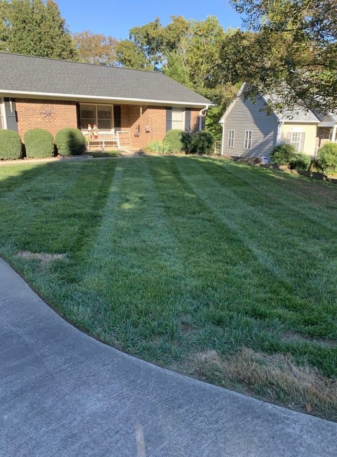 All Photos for Zotelo’s Lawncare LLC in Winston-Salem, NC
