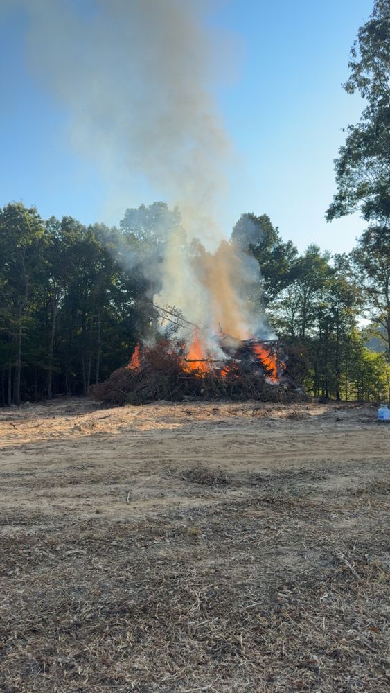 All Photos for West TN Dirt Works in Lexington, TN