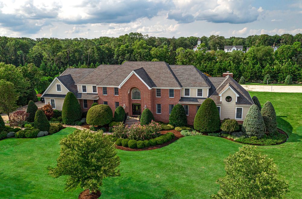 Enhance your home's curb appeal with our Premium Landscape Maintenance Services, offering expert care, lawn grooming, and personalized attention to detail for a thriving outdoor space year-round. experience exceptional quality and reliability today. for Total Concepts NJ in Marlboro, NJ