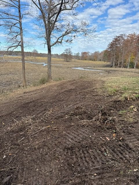 All Photos for Lewis Oaks Landscaping in King and Queen County, VA