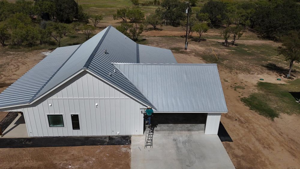 All Photos for Barcenas Roofing & Remodeling in San Saba, TX