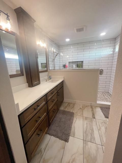 All Photos for Custom Valley Construction   in Sunnyside, Washington