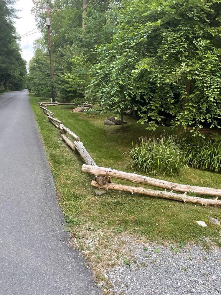 Landscaping for Jeremiah's Lawncare in Gatlinburg, TN
