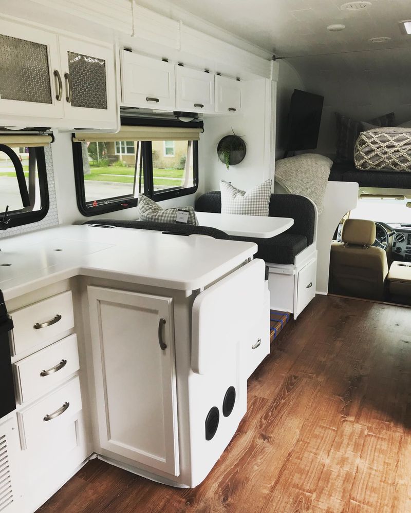 Enhance your RV experience with our expert RV Renovations. We specialize in professional kitchen renovation, transforming small spaces into functional and stylish areas tailored to meet your travel lifestyle needs. for Mauka to Makai RV Renovations in Los Angeles, CA