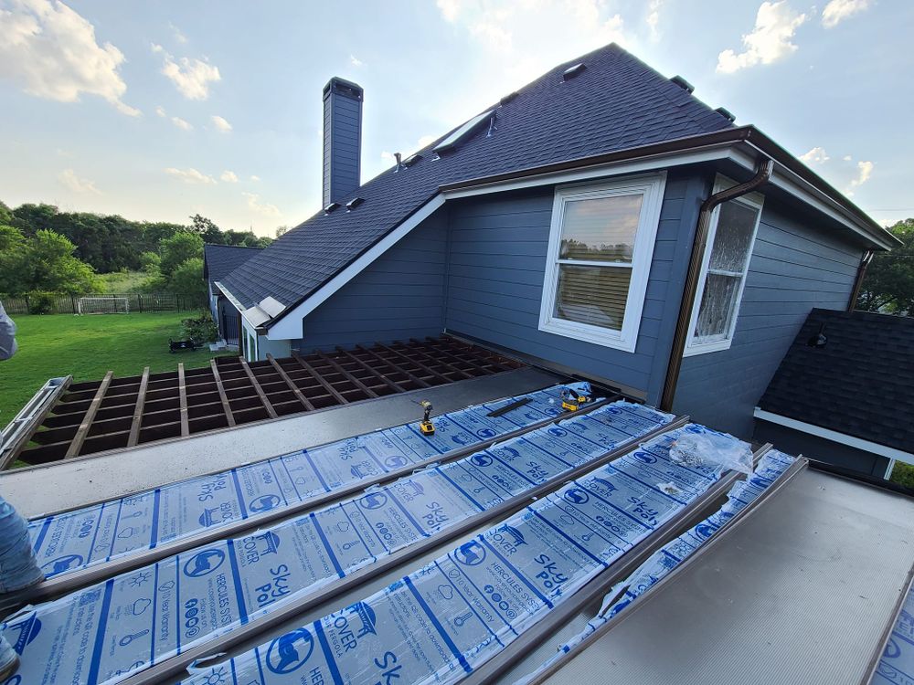 Roofing for Roof Restoration LLC in Austin, TX