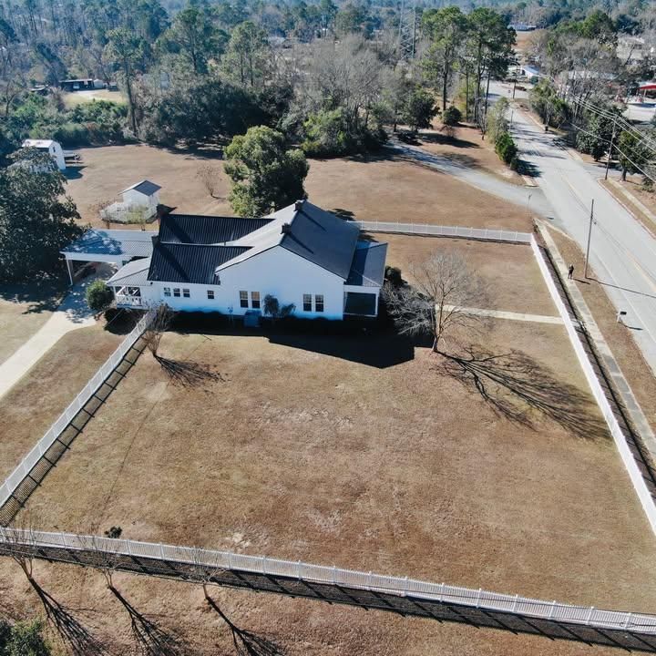 All Photos for Corbitt Vinyl Products in Hazlehurst, GA