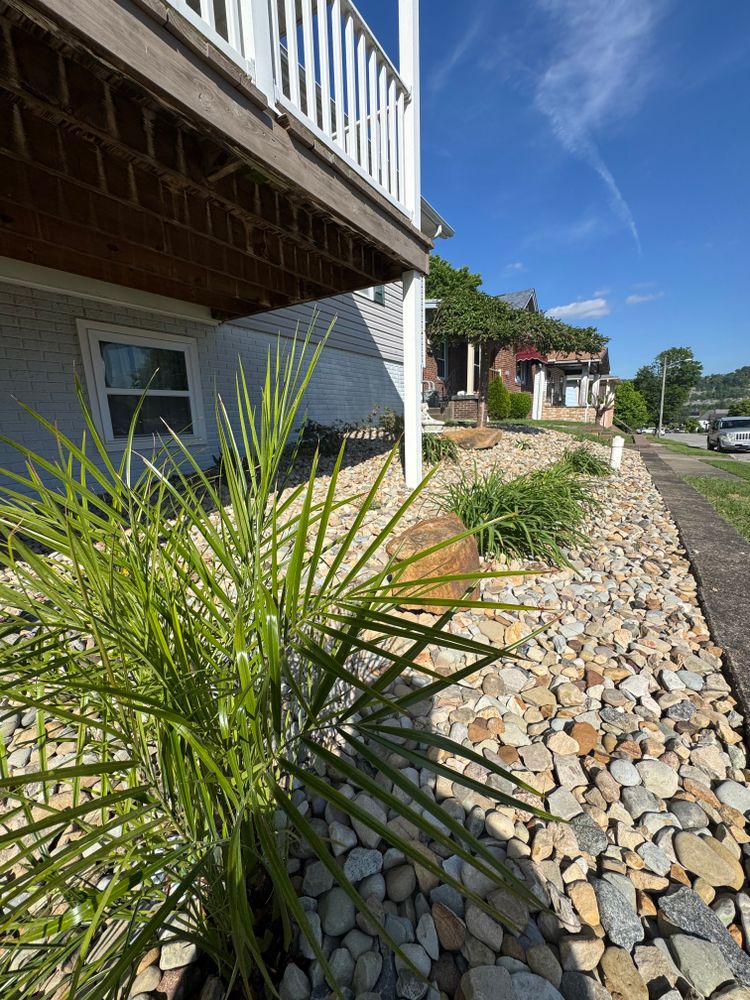 Up 2 Parr's Home Improvement & Landscaping team in Ohio Valley, OH - people or person
