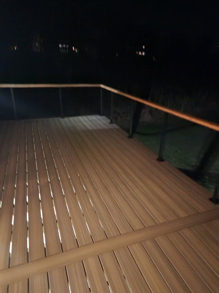 Deck Builds for  in Schaumburg, IL
