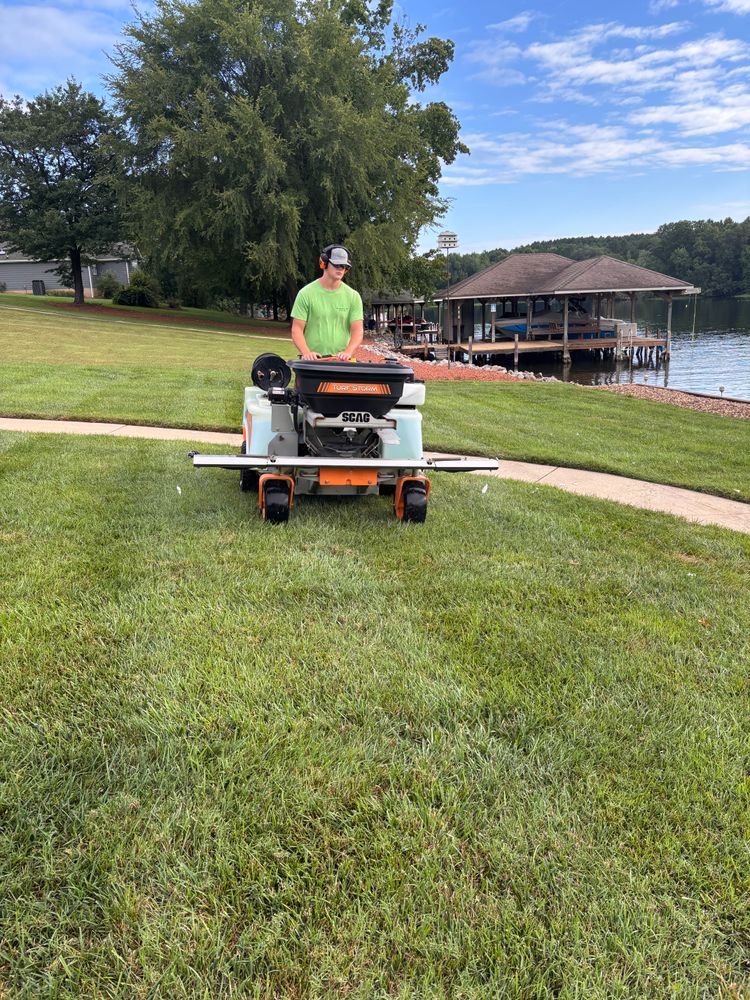 All Photos for Grandview Lawn Care in Norwood, NC