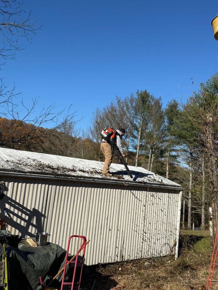 All Photos for Momos Construction in Piney Flats, TN