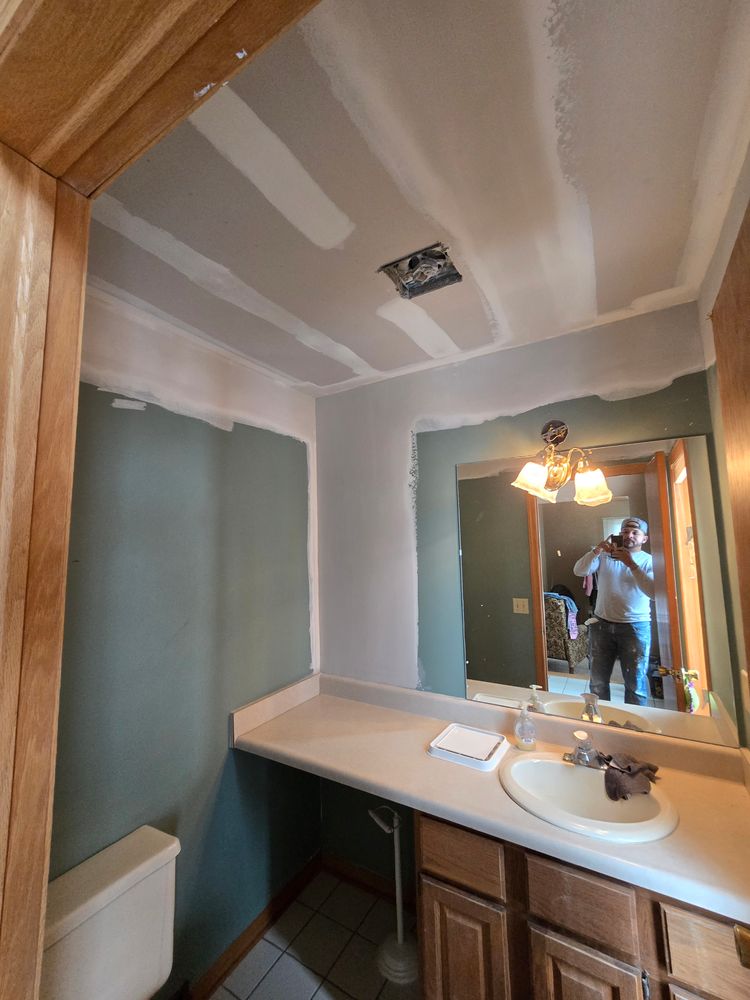 All Photos for Majestic Drywall & Power Washing in Wyoming, MI