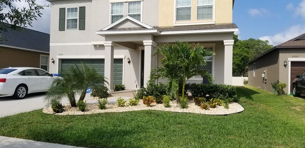 Landscaping for Tezna Landscaping, Trees & Pavers in Valrico, FL