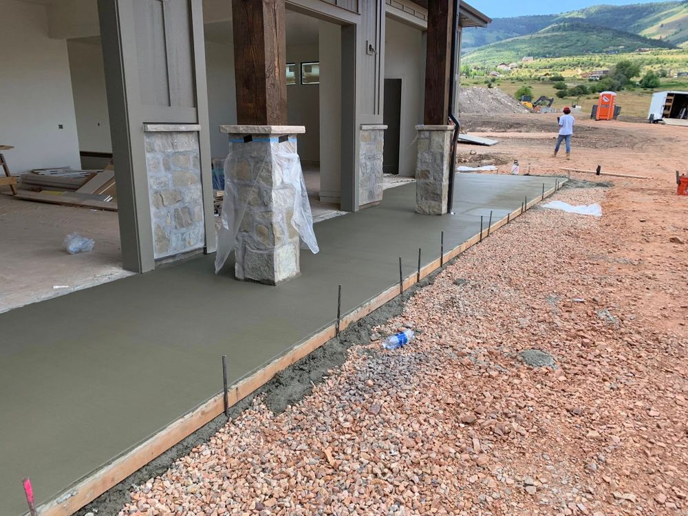 Concrete for Diamond Peak Concrete in Garland, UT
