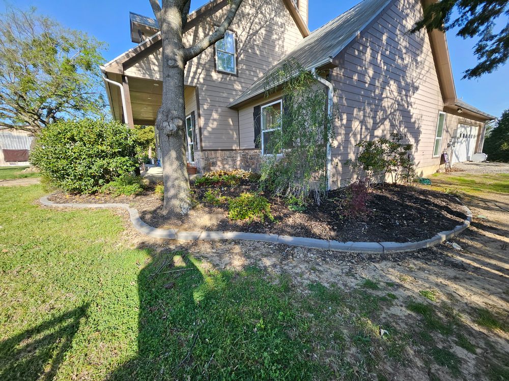 All Photos for Ornelas Lawn Service in Lone Oak, Texas