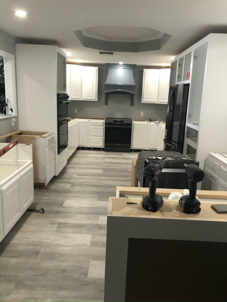 All Photos for Hill's Carpet & Remodeling in Odessa, TX