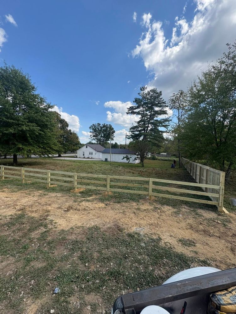 Residential Projects for Decking & Fencing, LLC in Bowling Green, KY