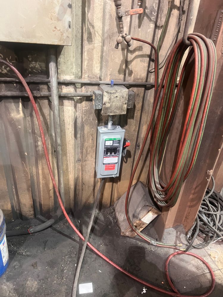 All Photos for Smith Electric in Buffalo, TX