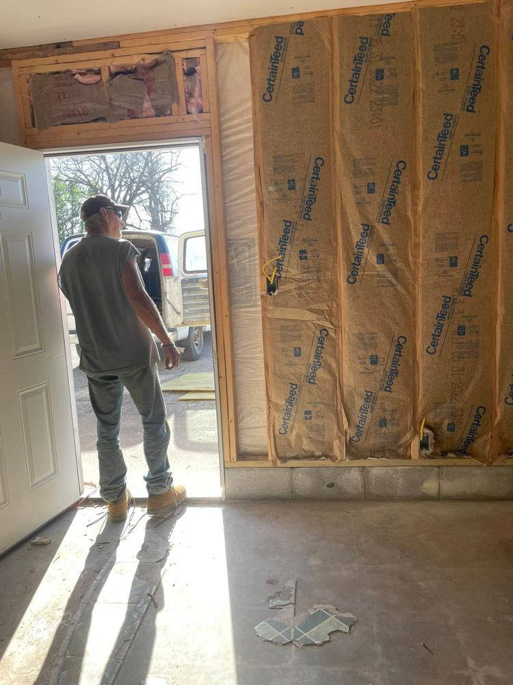 Justice’s Carpentry & Remodels team in Cherryvale, KS - people or person