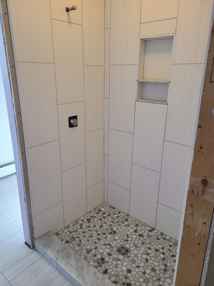 Bathroom Tiling for VersaTile in Deerfield, NH