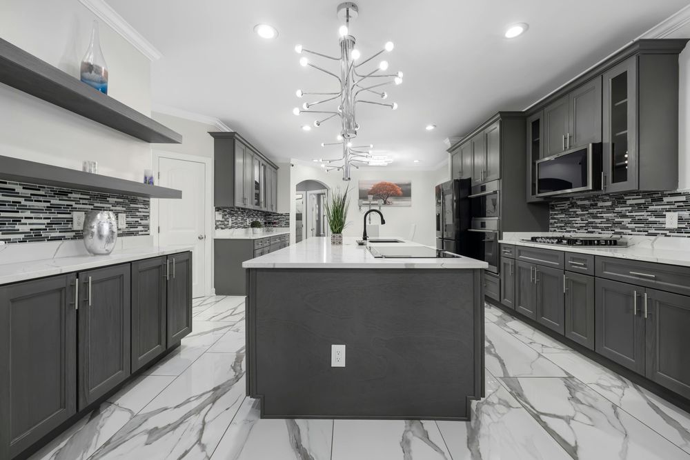 All Photos for Complete Kitchen Cabinets in Queens, NY