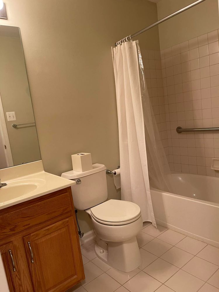 Cleaning for Esthela's Cleaning Service in Hamilton, NJ