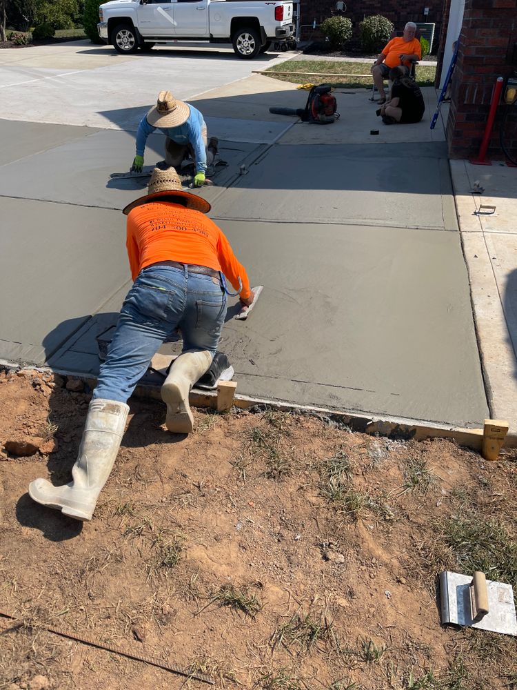 Monolithic slabs/jobs for Wenkel Concrete, LLC in Sherrills Ford, NC