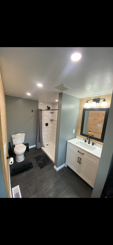Bathroom Renovations for Golden Hammer LLC in Patchogue, NY
