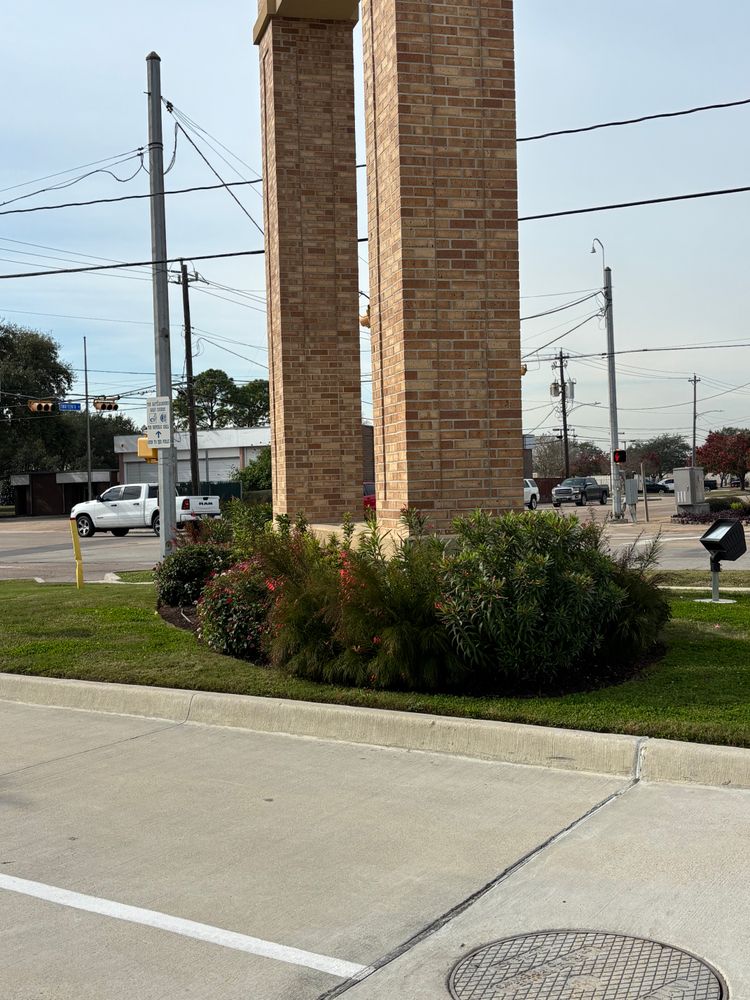 All Photos for Texas Lawn & Sprinkler Co. in Houston, TX