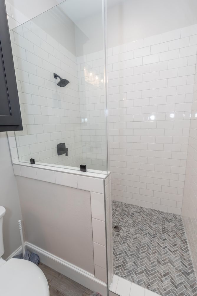 All Photos for Neely Construction & Design LLC in Chandler, TX