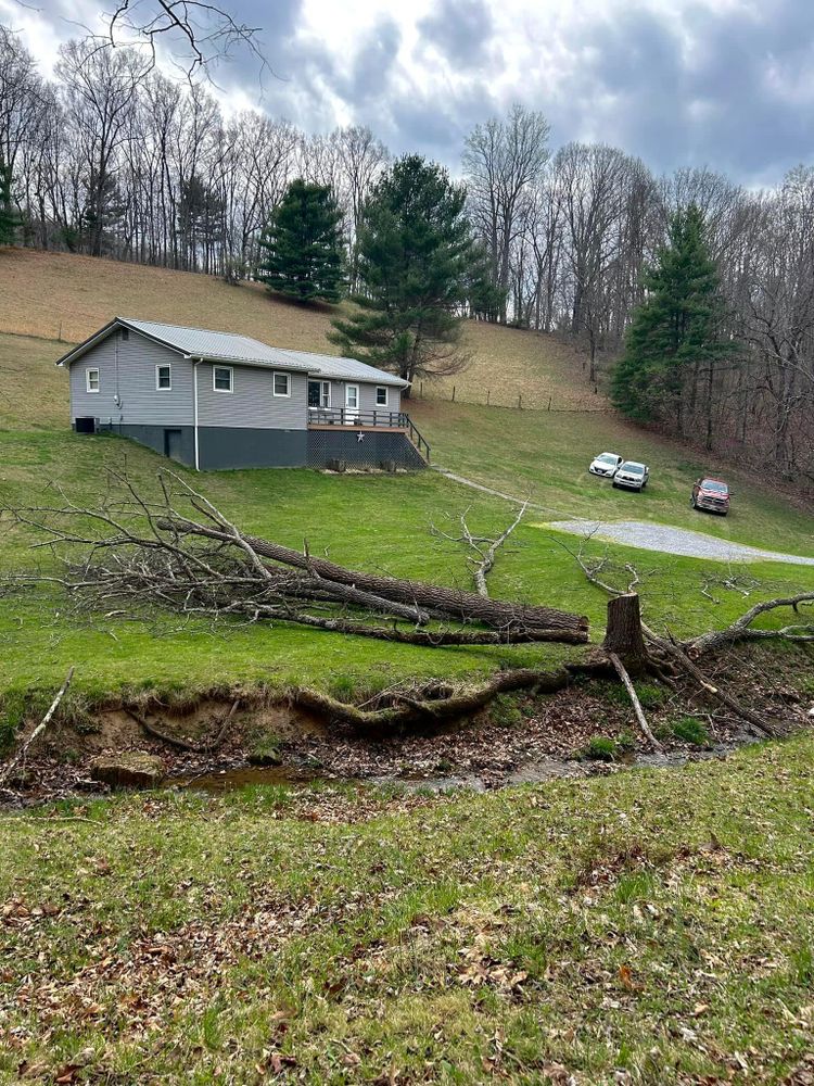 All Photos for NRV Tree Pro, LLC in Narrows, VA