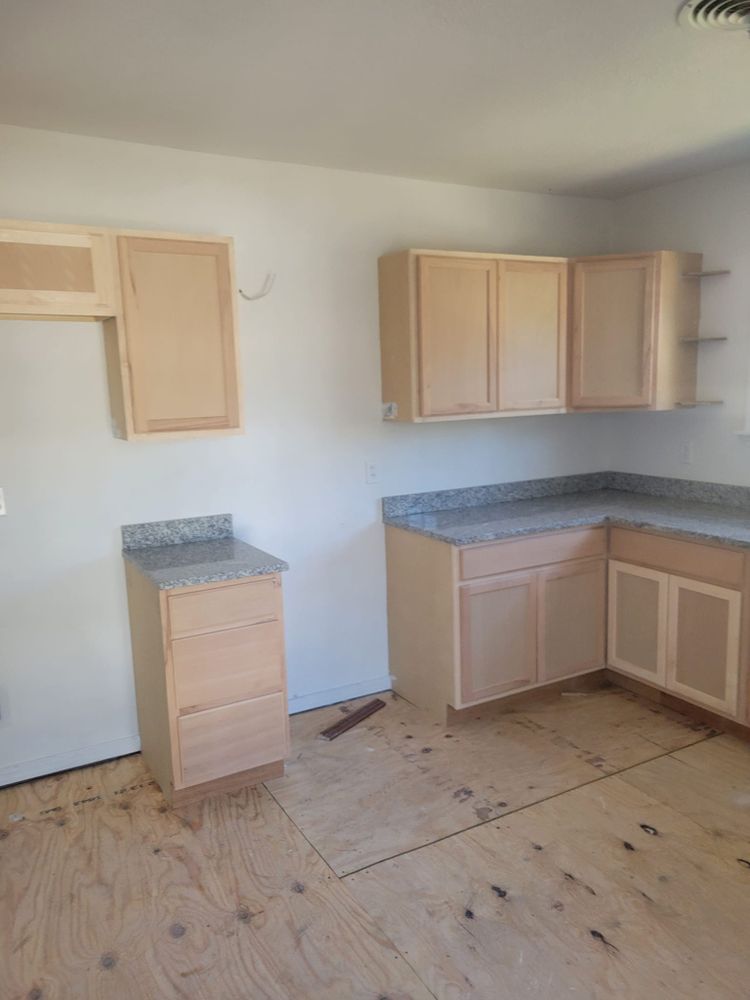 Our professional kitchen renovation service transforms your space with expert design, premium materials, and skilled craftsmanship, enhancing functionality and aesthetics while increasing the value of your home. for Starplex Remodeling in Fort Worth, TX