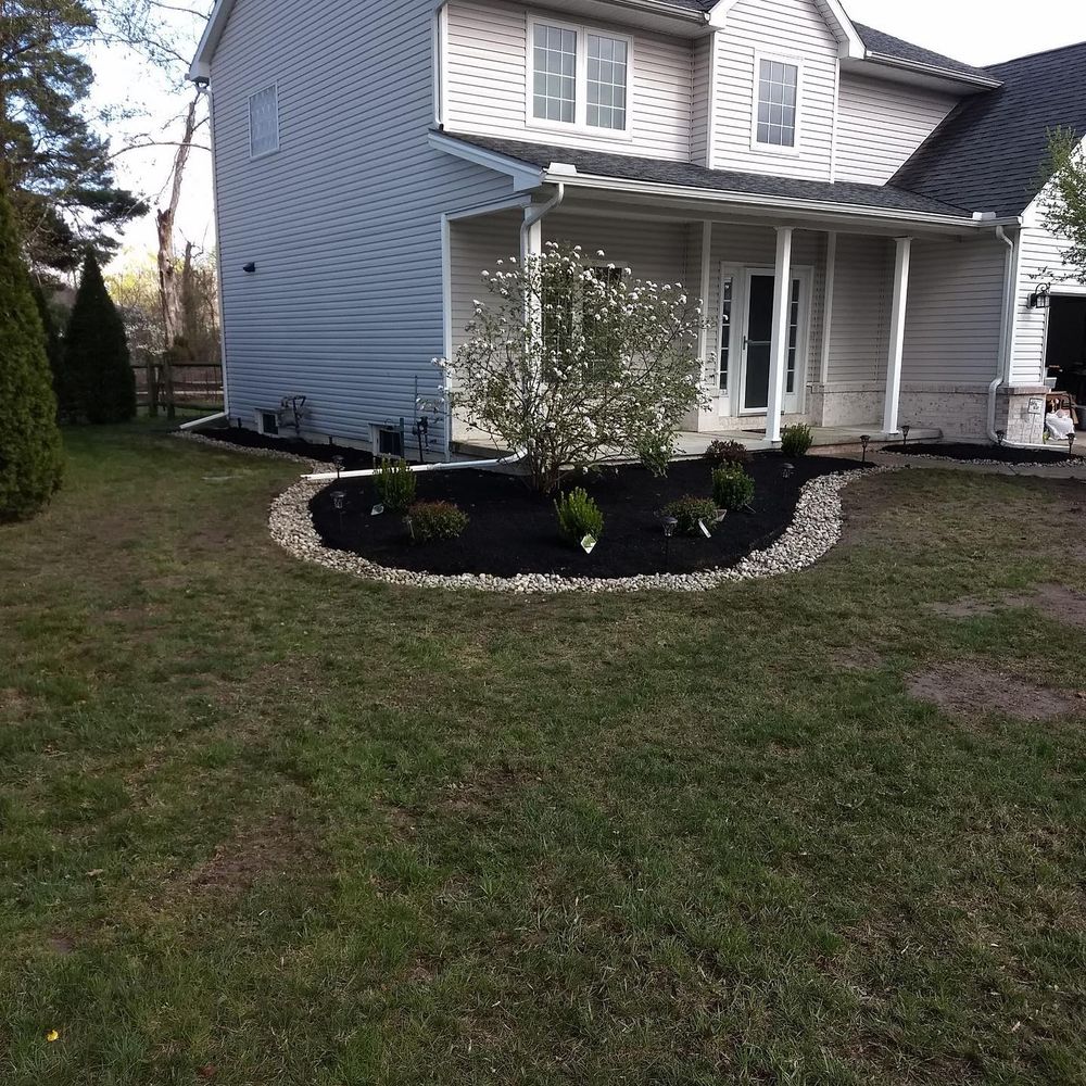 Landscaping for Curb Impressions in Toledo,  OH