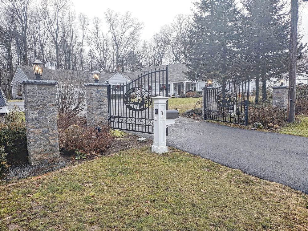 Elite Pavers and Fencing team in Springfield, MA - people or person
