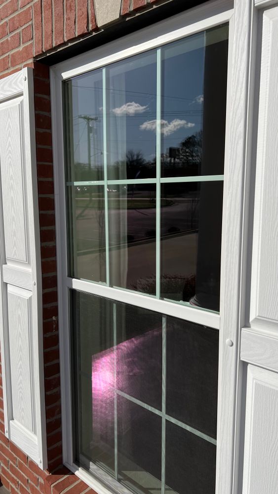 Window Cleaning for FunderFlow Commercial and Residential Pressure Washing Inc in Tupelo, MS