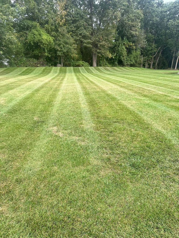 All Photos for Sargent's Lawn and Property Maintenance LLC in Lambertville, MI