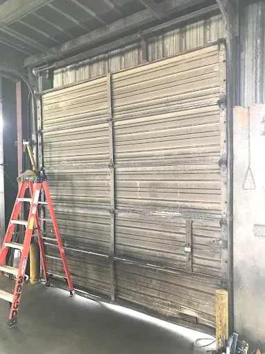 All Photos for 423 Garage Doors in Signal Mountain, Tennessee