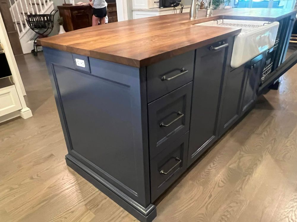 Interior Painting for MCR painting and remodeling LLC in Tucker, GA