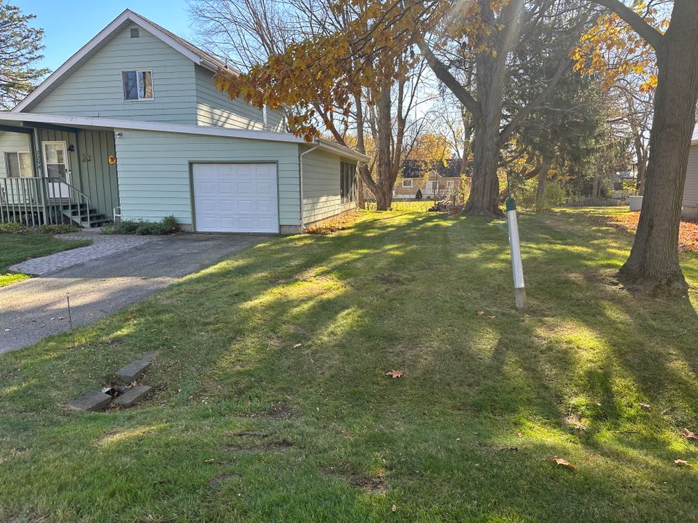 Fall Clean Up for Lighthouse Lawn Care and Irrigation in Marysville, MI
